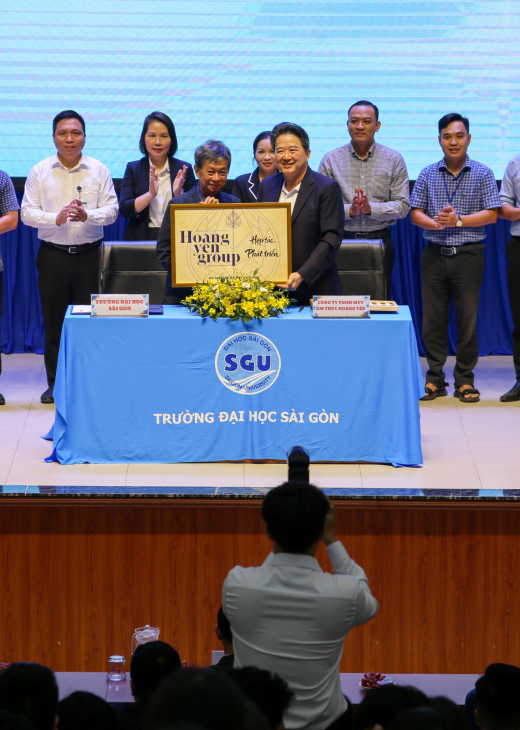 Hoàng Yến Group ký kết MOU hợp tác với Đại học Sài Gòn